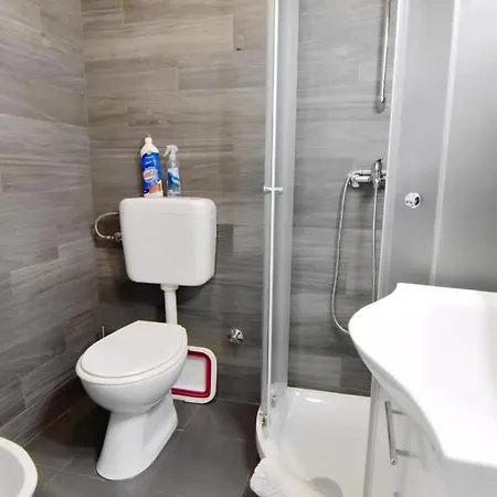 Apartament Tolle In Mit Kleiner Terrasse *